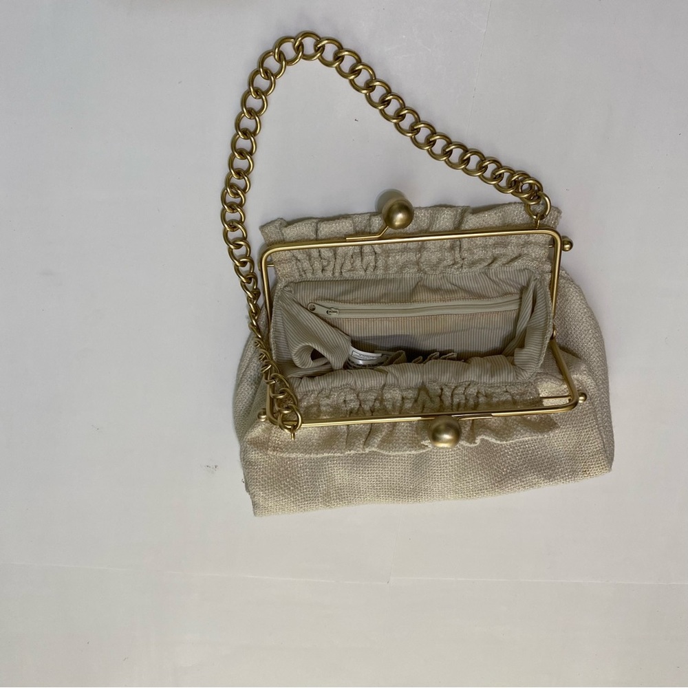 Vintage purse, cream with gold trim - Picture 3 of 7